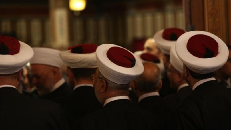 Искажение смыслов: Шариат объявляют обузой, а бегство от него — нормой